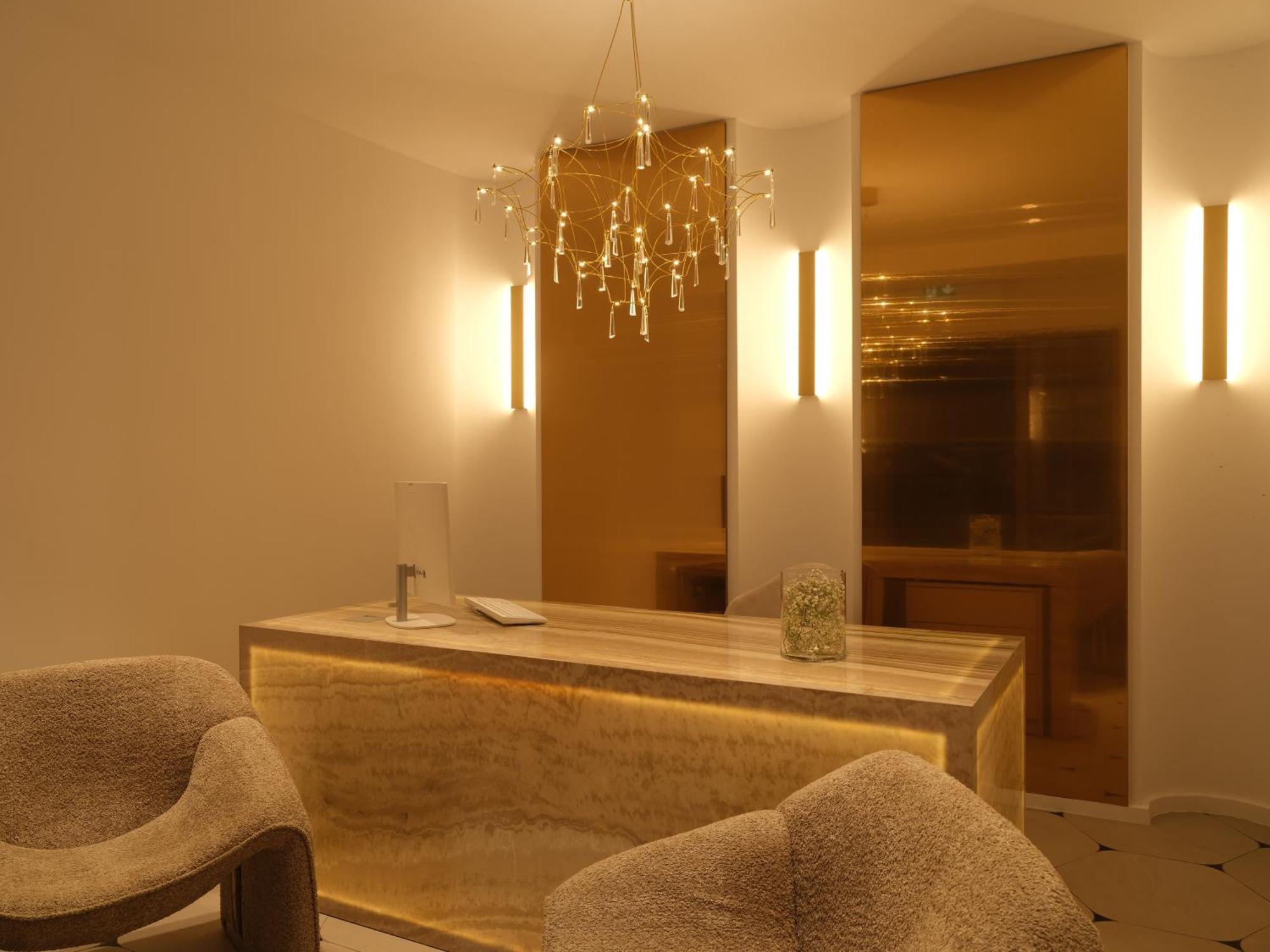Golden Luxury Suites Bali  Exteriör bild