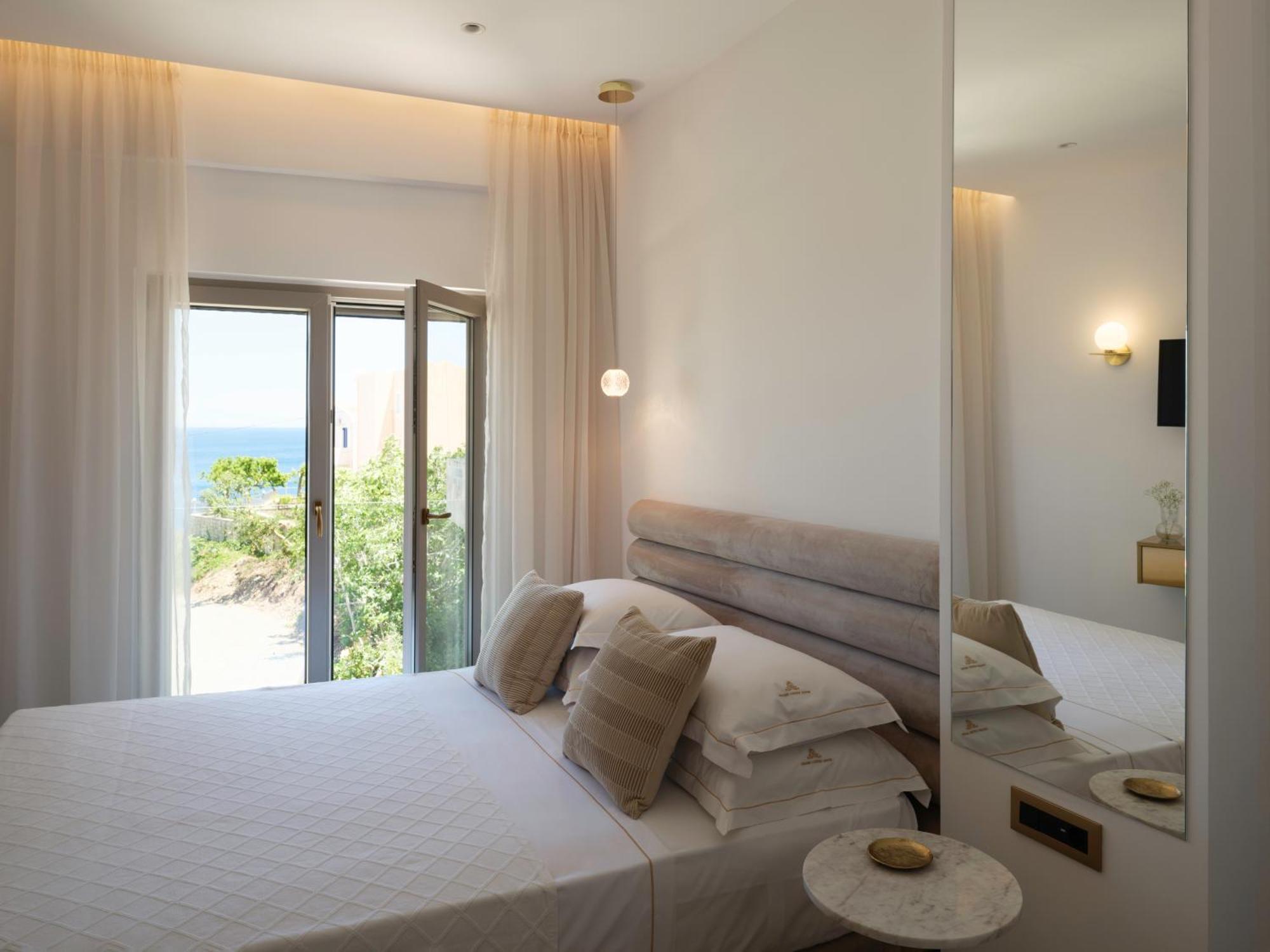 Golden Luxury Suites Bali  Exteriör bild