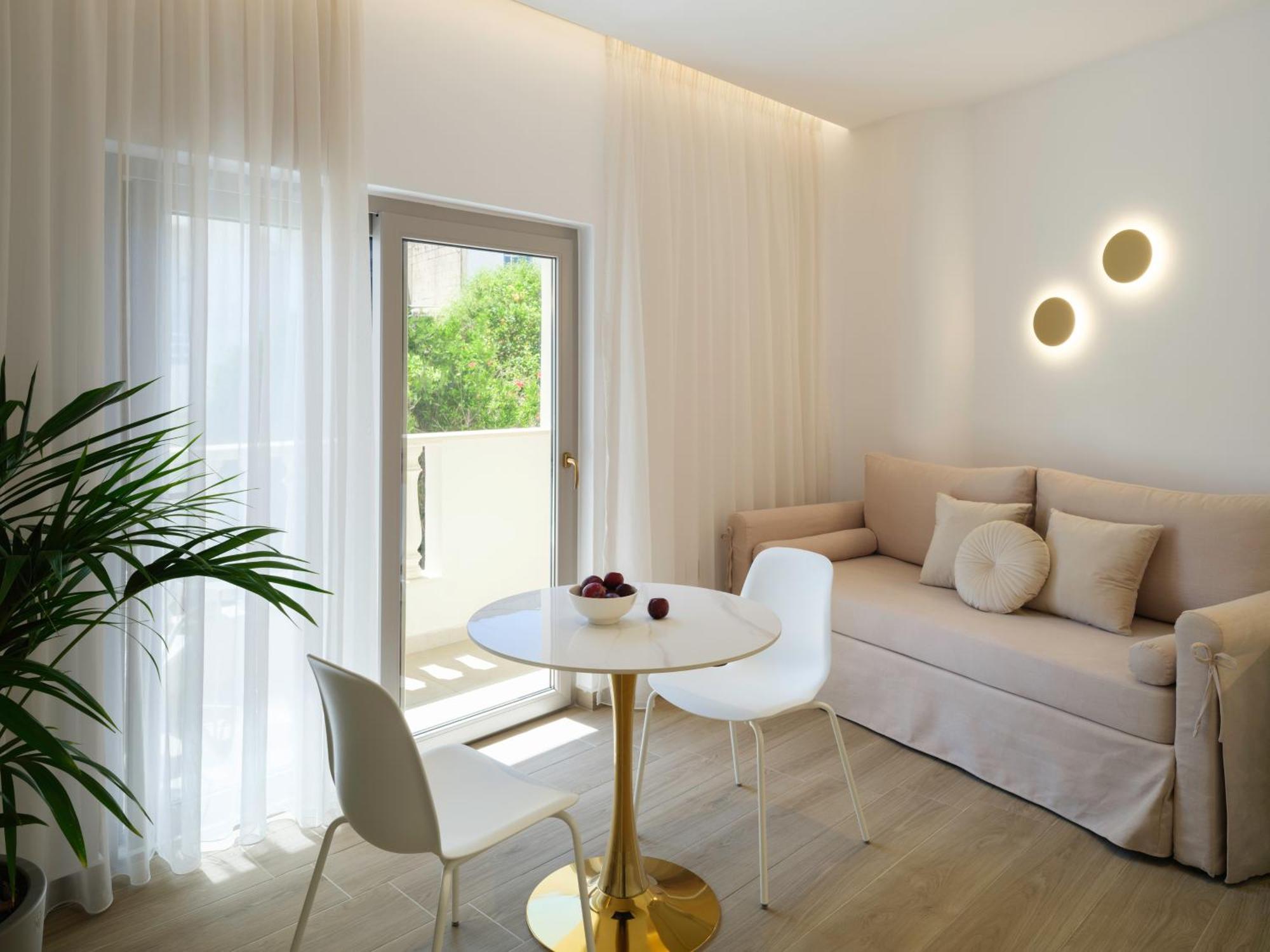 Golden Luxury Suites Bali  Exteriör bild