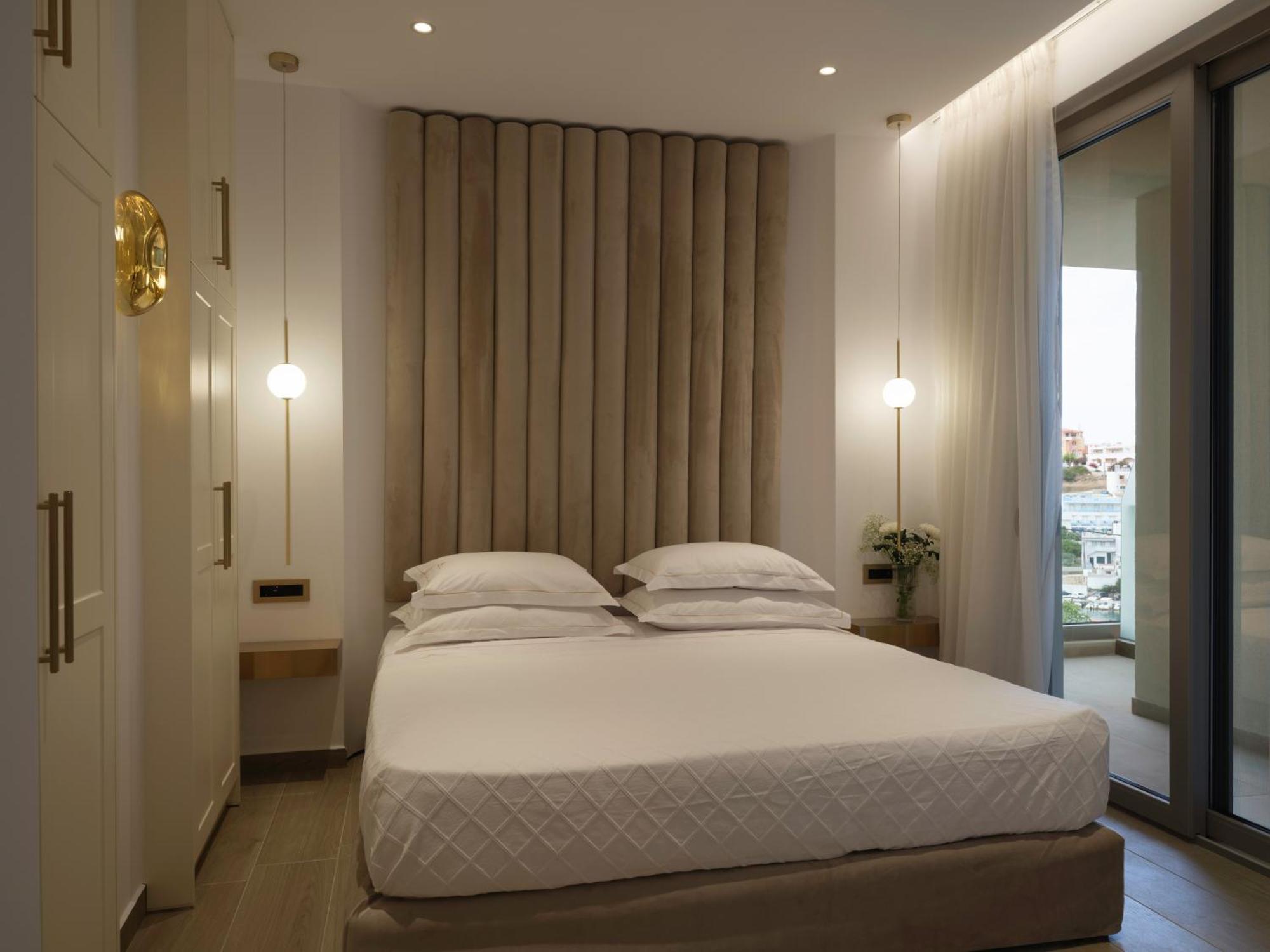 Golden Luxury Suites Bali  Exteriör bild