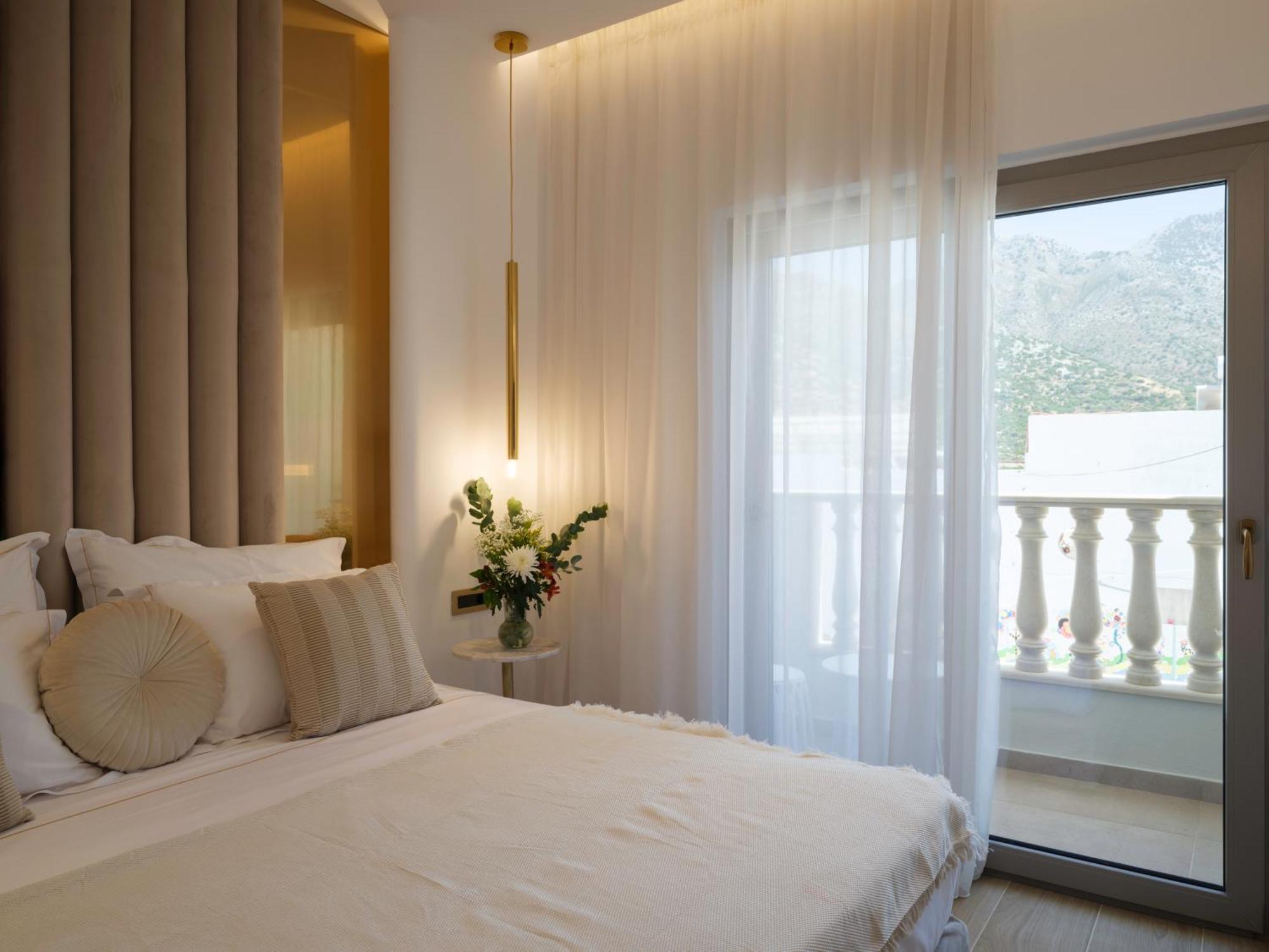 Golden Luxury Suites Bali  Exteriör bild